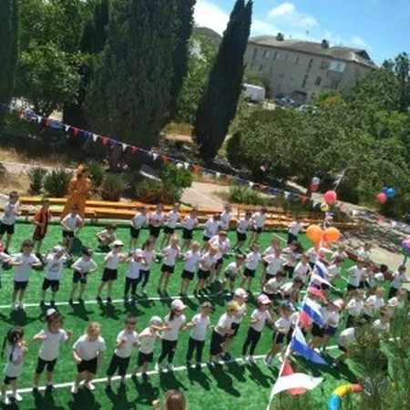 ​  Праздник солнца, праздник света, Праздник счастья и добра!