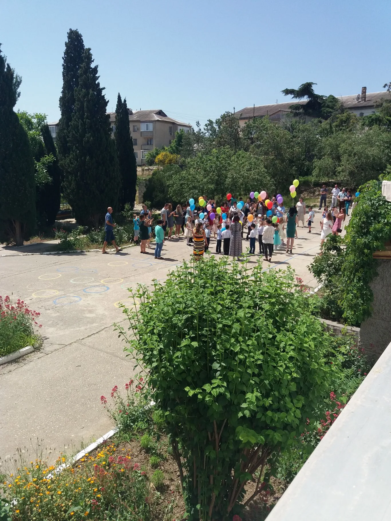 Детский сад наш, до свиданья!